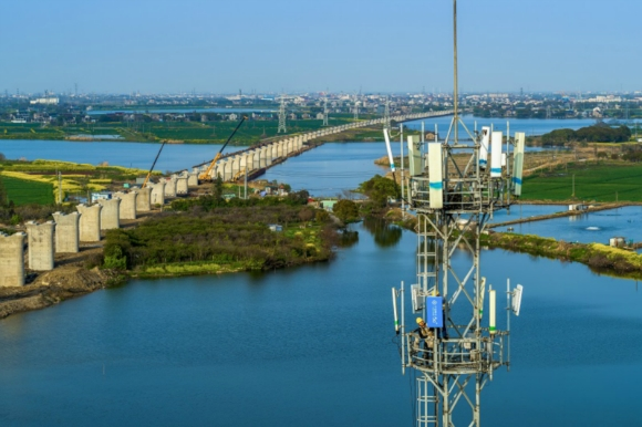 江蘇江河湖海融入5G時代 紅外線熱成像攝像機全視角監控長江