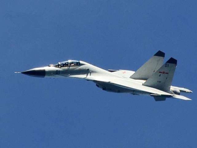 紅外技術(shù)代表未來！殲16戰(zhàn)斗機大顯身手，美國奮力追趕難彌補差距