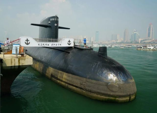 智能熱偽裝：武器裝備的“隱身變色衣”