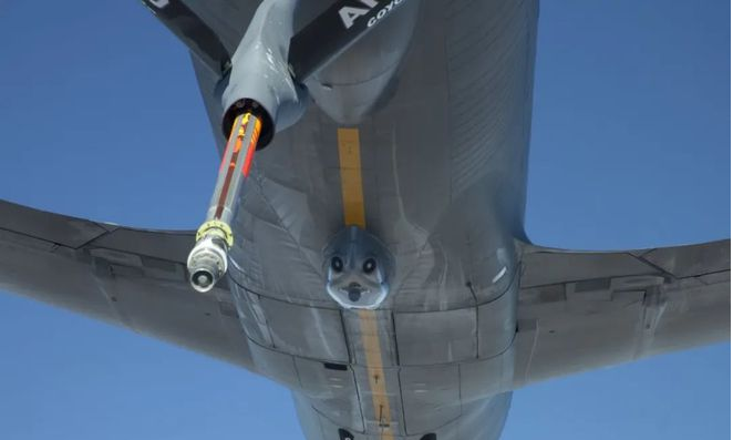 如何看待齊魯一號雷達衛星拍攝美軍航母基地并稱「來而不往，非禮也」？背后體現了哪些尖端技術能力？